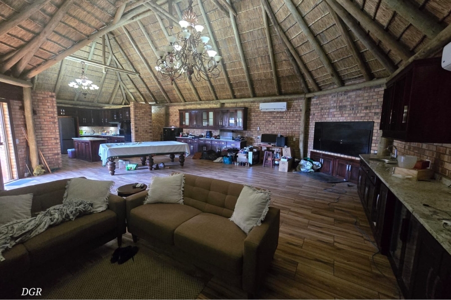 4 Bedroom Property for Sale in Hadison Park Northern Cape